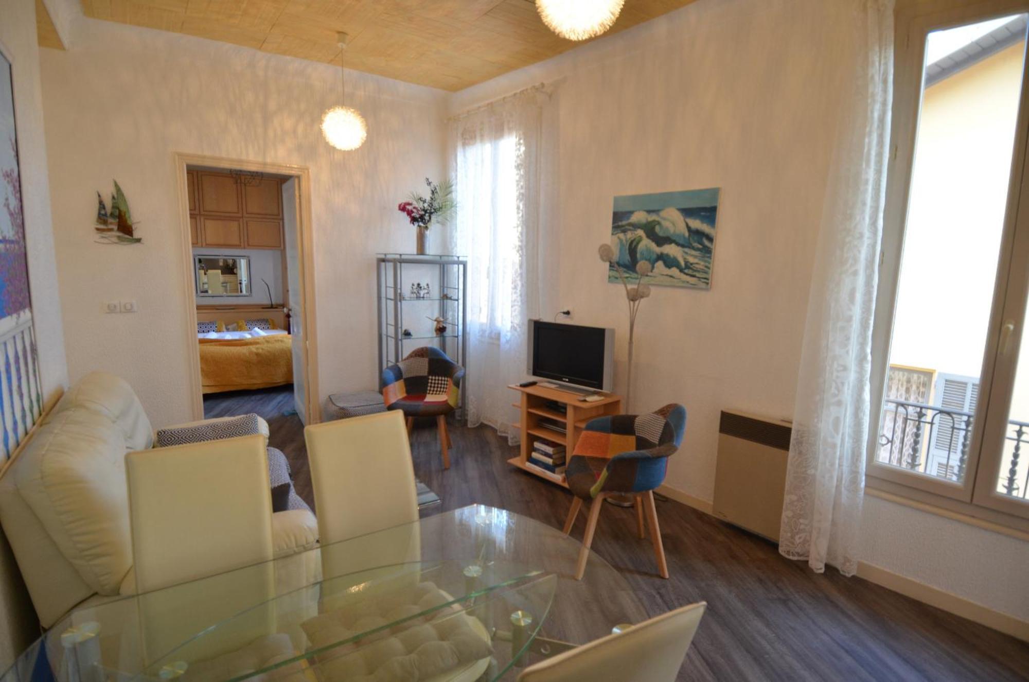 Appartement Avec Parking Pour 4 Personnes En Plein Coeur De Monaco 보솔레이 외부 사진